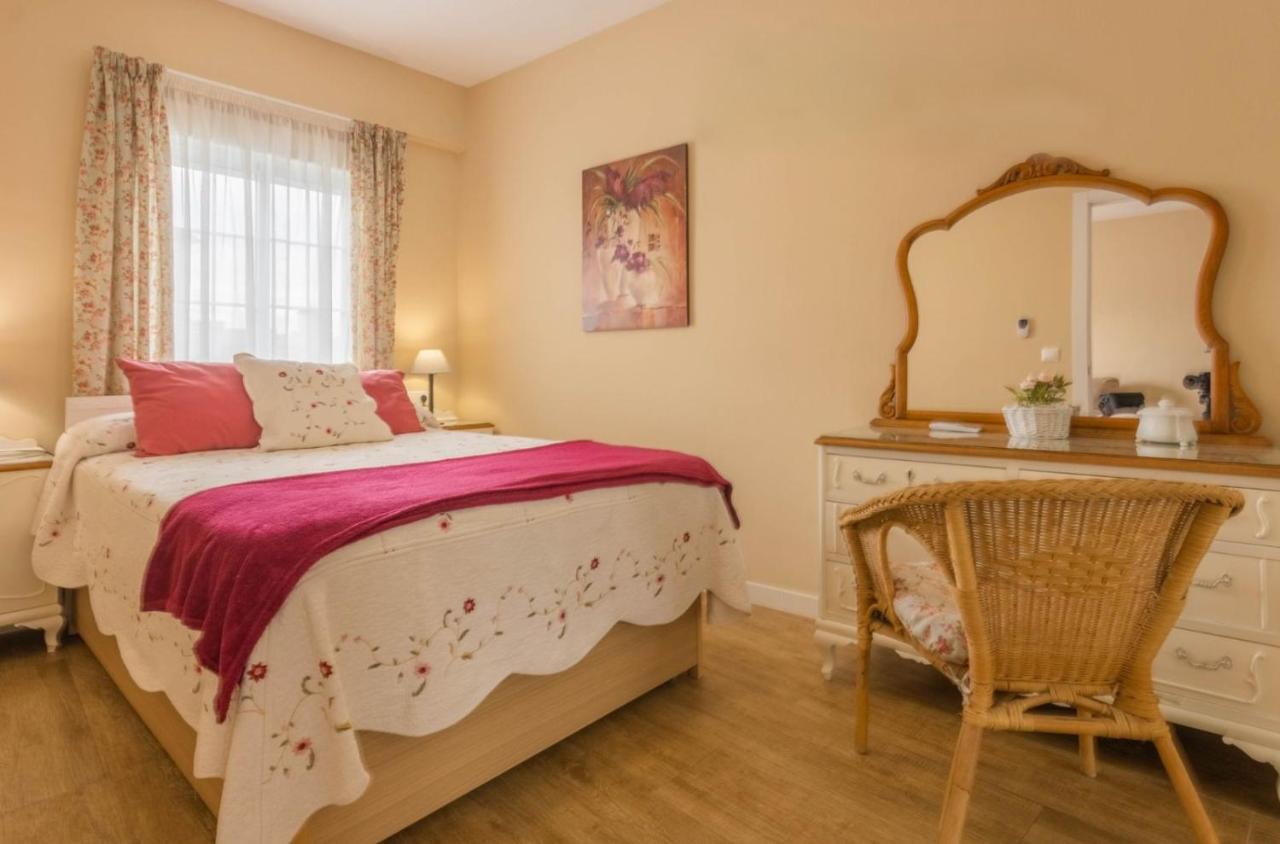 Apartamento Juani Centro Parking Y Wifi Gratis Cordoba Ngoại thất bức ảnh